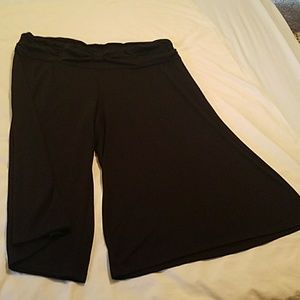 Black Knit Chino Style Capri